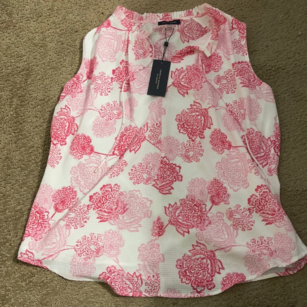 Tommy Hilfiger-pink floral sleeveless top